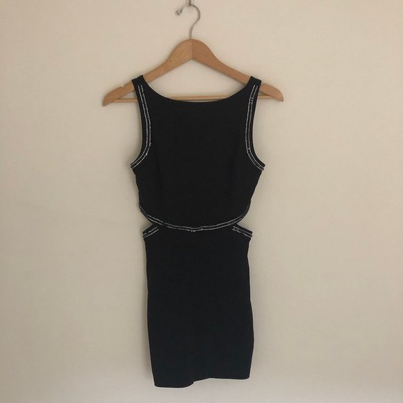 Charlotte Russe Dresses & Skirts - Charlotte Russe | Black Sleeveless Dress